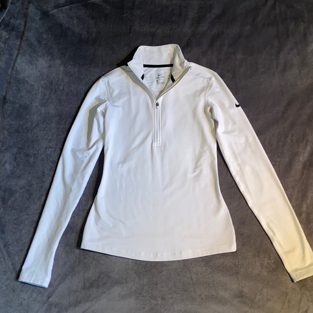 Nike Women’s Quarter Zip